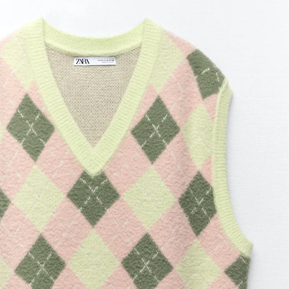Zara knit vest - Picture 9 of 10